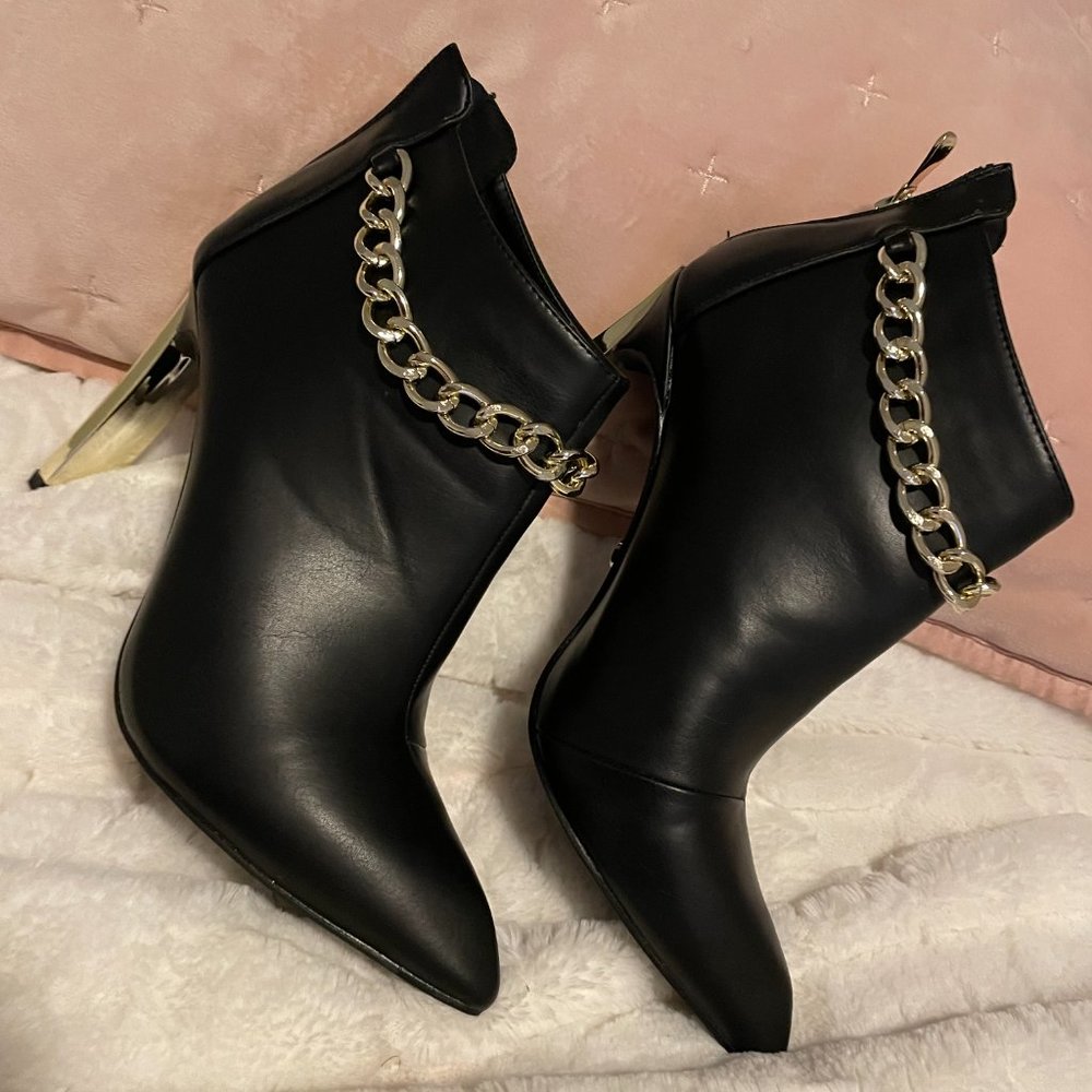 BLACK 9M ANKLE BOOT 4" GOLD HEEL
